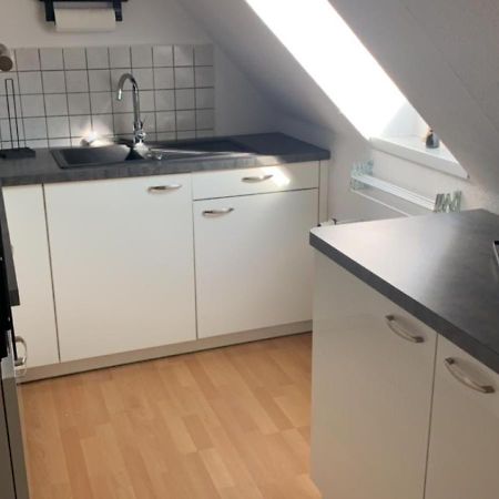 Zimmer In Wohnung, Monteure, Zentral, Enger Kültér fotó