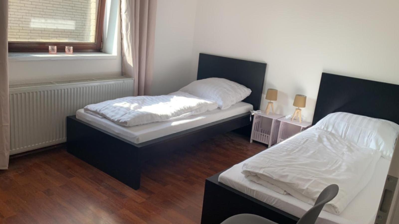 Zimmer In Wohnung, Monteure, Zentral, Enger Kültér fotó